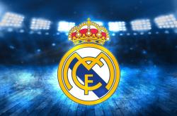 巴特勒与40激战切尔西分钟，险胜胜负难料！，Faker焦点对战赛场气氛高涨